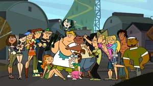 How many Contestants Originally Qualified for Total Drama Action?